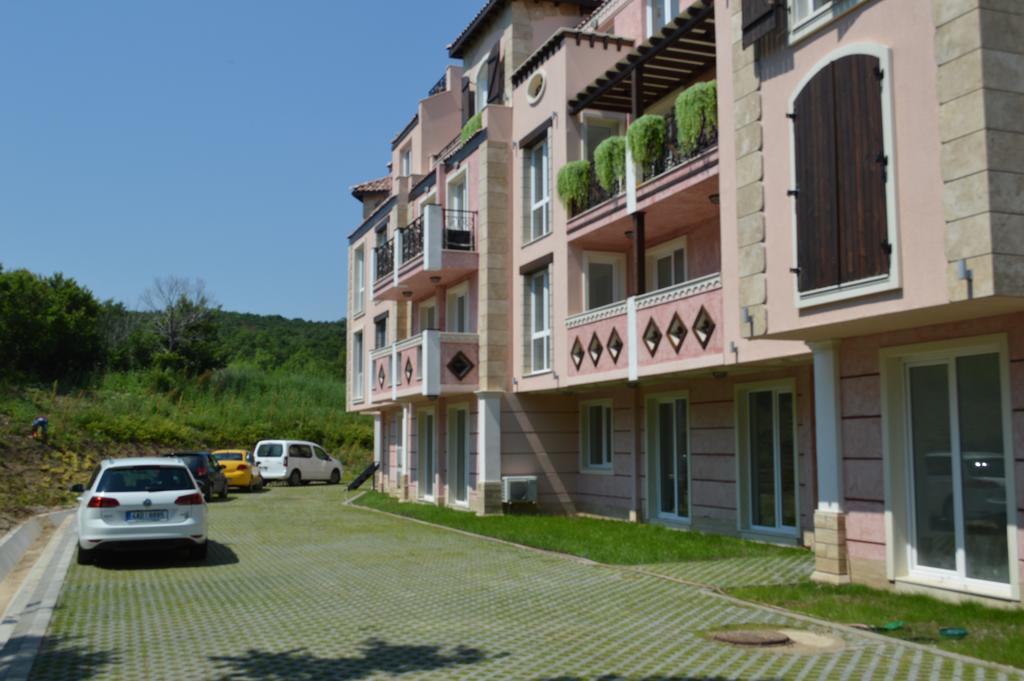 Gitea Saint Johan Apartments Sosopol Exterior foto
